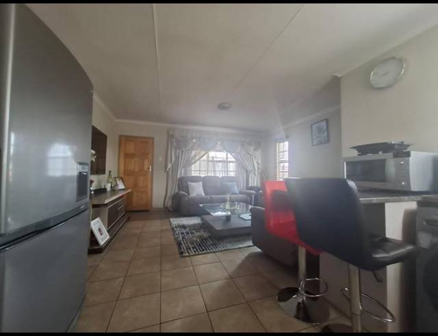 3 BEDROOM HOUSE FOR SALE IN ALBERTSDAL